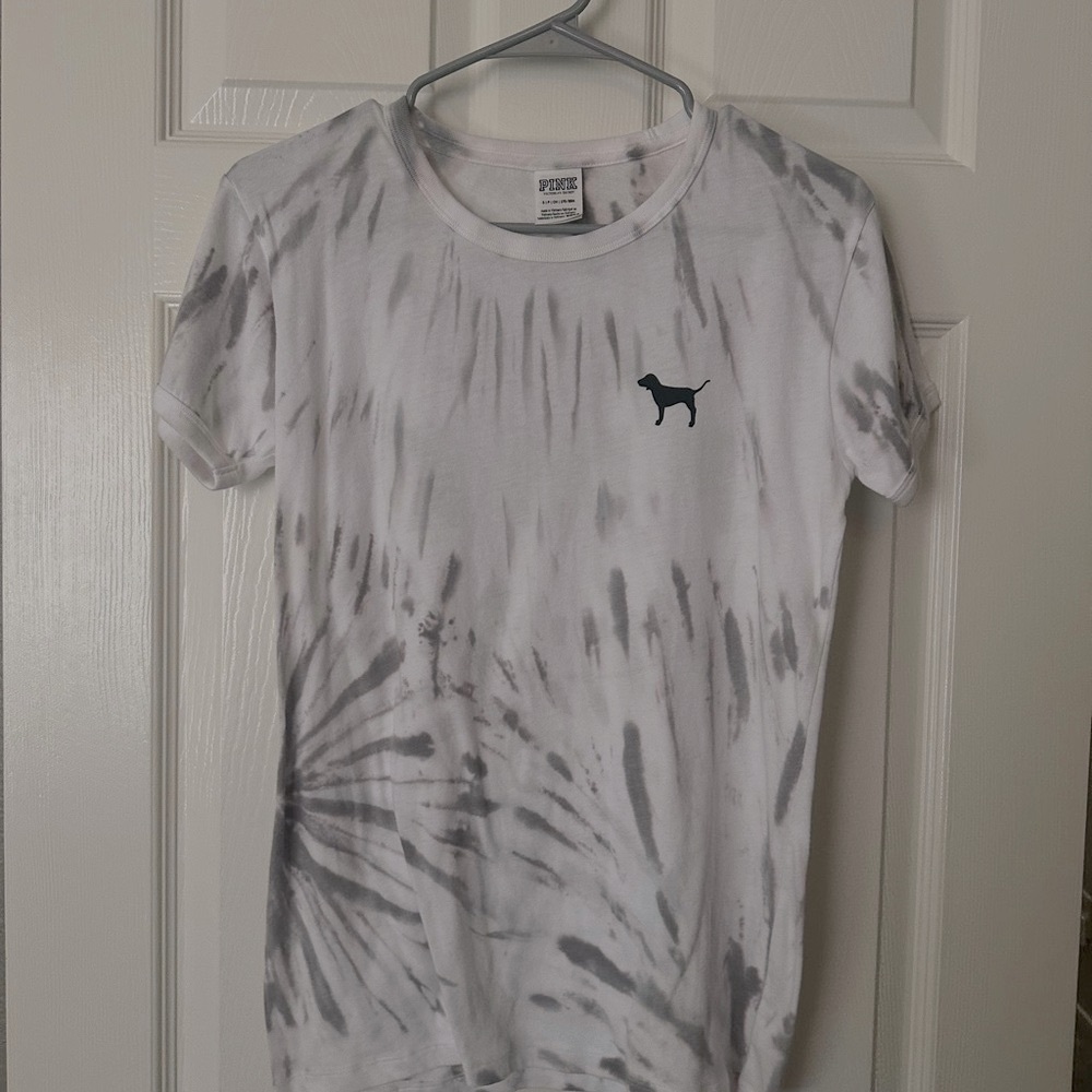 PINK Victoria's Secret Gray Tie-Dye Short Sleeve Tee